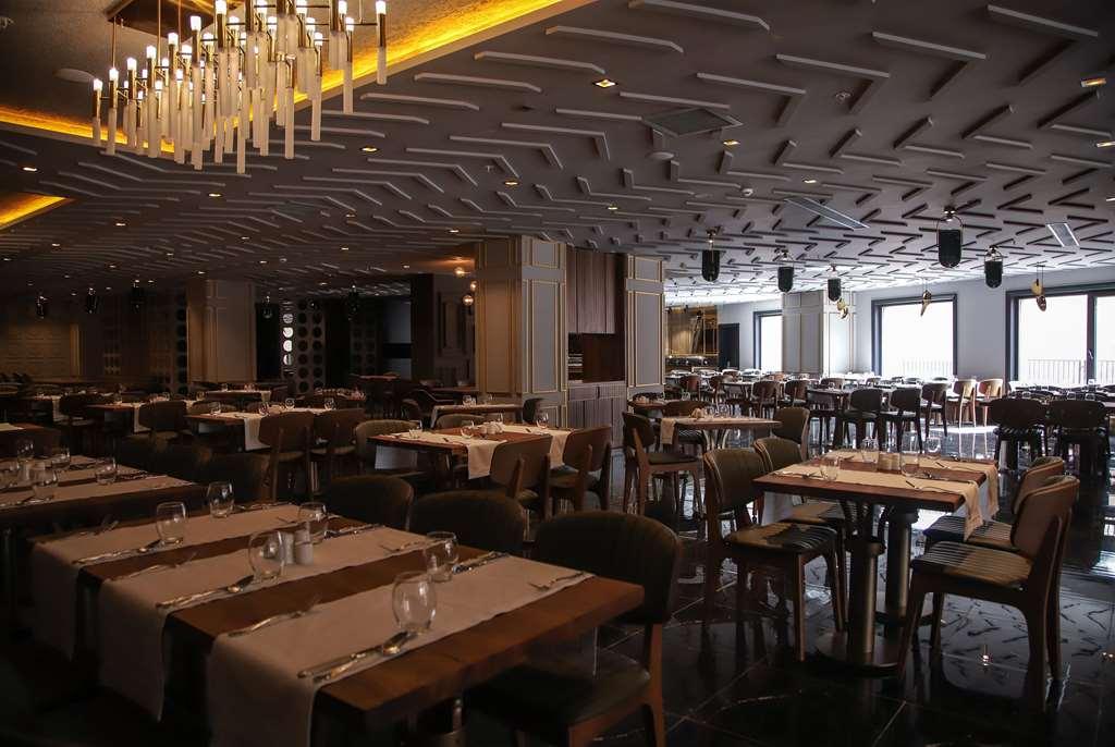 Ramada By Wyndham Erzurum Restoran gambar